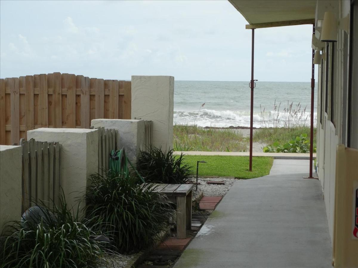 Quiet Vista Del Mar 2 Bedroom Condo Beachfront Property Какао-Бич Экстерьер фото
